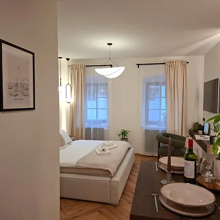 Old Town Living Чески-Крумлов